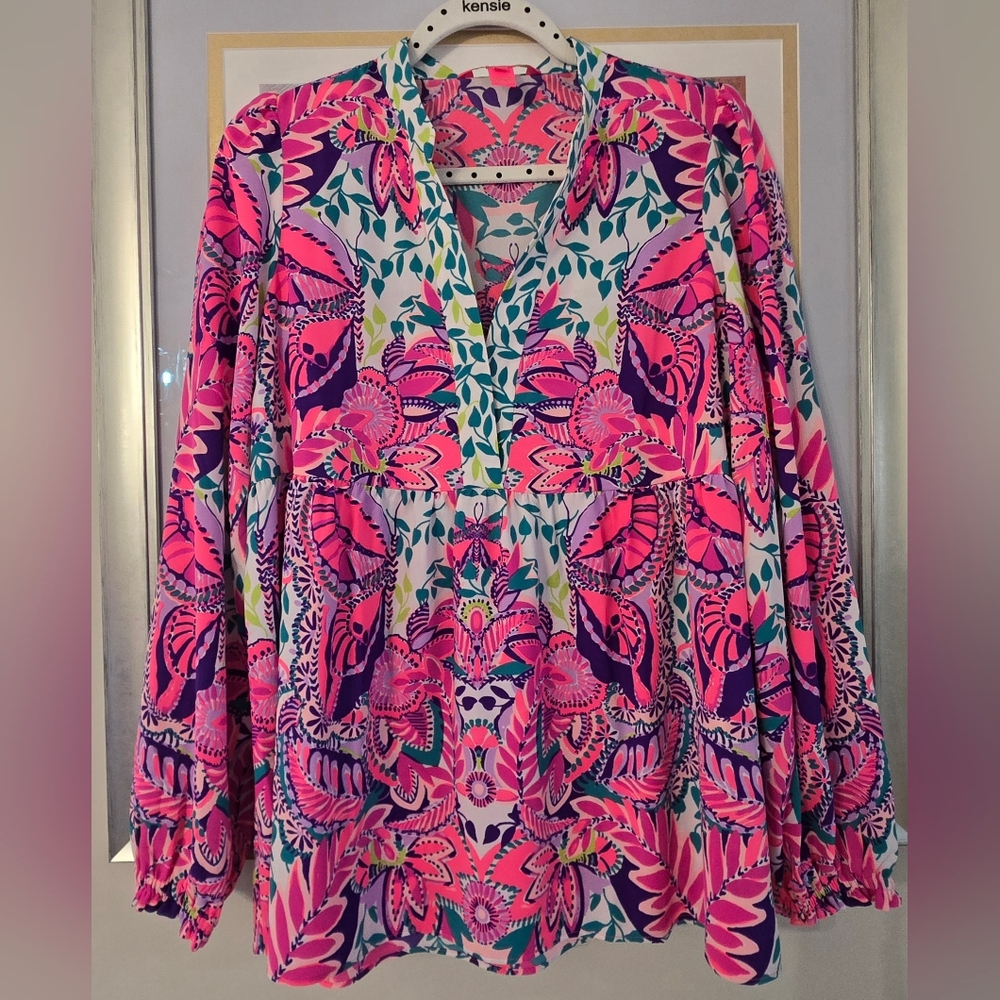 Lilly Pulitzer Winona Stretch Tunic, Shes Too Fly Butterfly Print!
